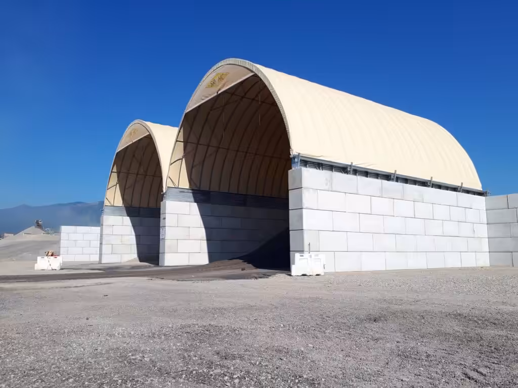 Corturi agricole – Soluții moderne, durabile și flexibile pentru ferme și exploatații agrozootehnice